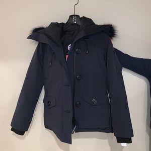 BRAND NEW Canada Goose Montebello Parka